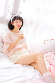 纯白轮舞曲